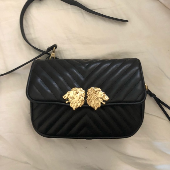 zara lion belt bag